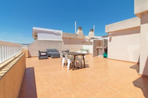 Global Properties, Apartamento con terraza de 70m y piscina en Canet de Berenguer